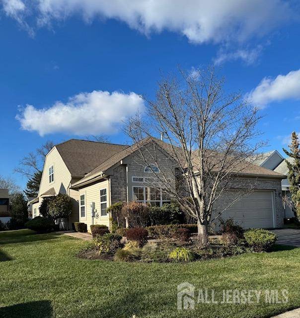 197 Valencia DR, Monroe, NJ 08831