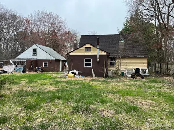 Old Bridge, NJ 08857,44 Birch ST