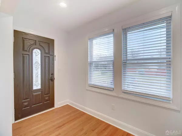 Manville, NJ 08835,223 Huff AVE