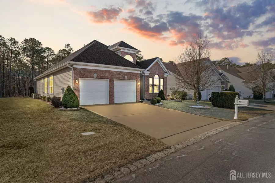 49 Harvey Cedar WAY, Ocean Twp, NJ 08758
