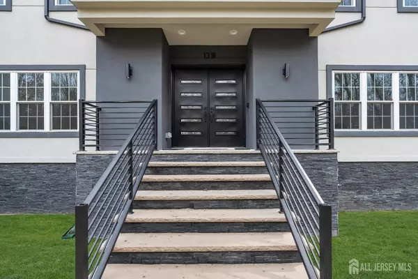 East Brunswick, NJ 08816,131-B Dutch RD