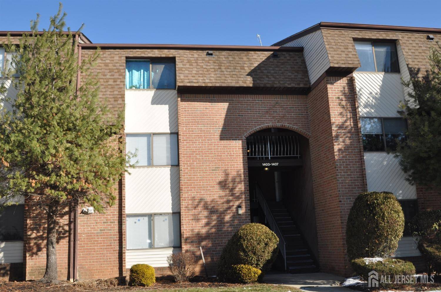 1404 Edison Glen TER, Edison, NJ 08837