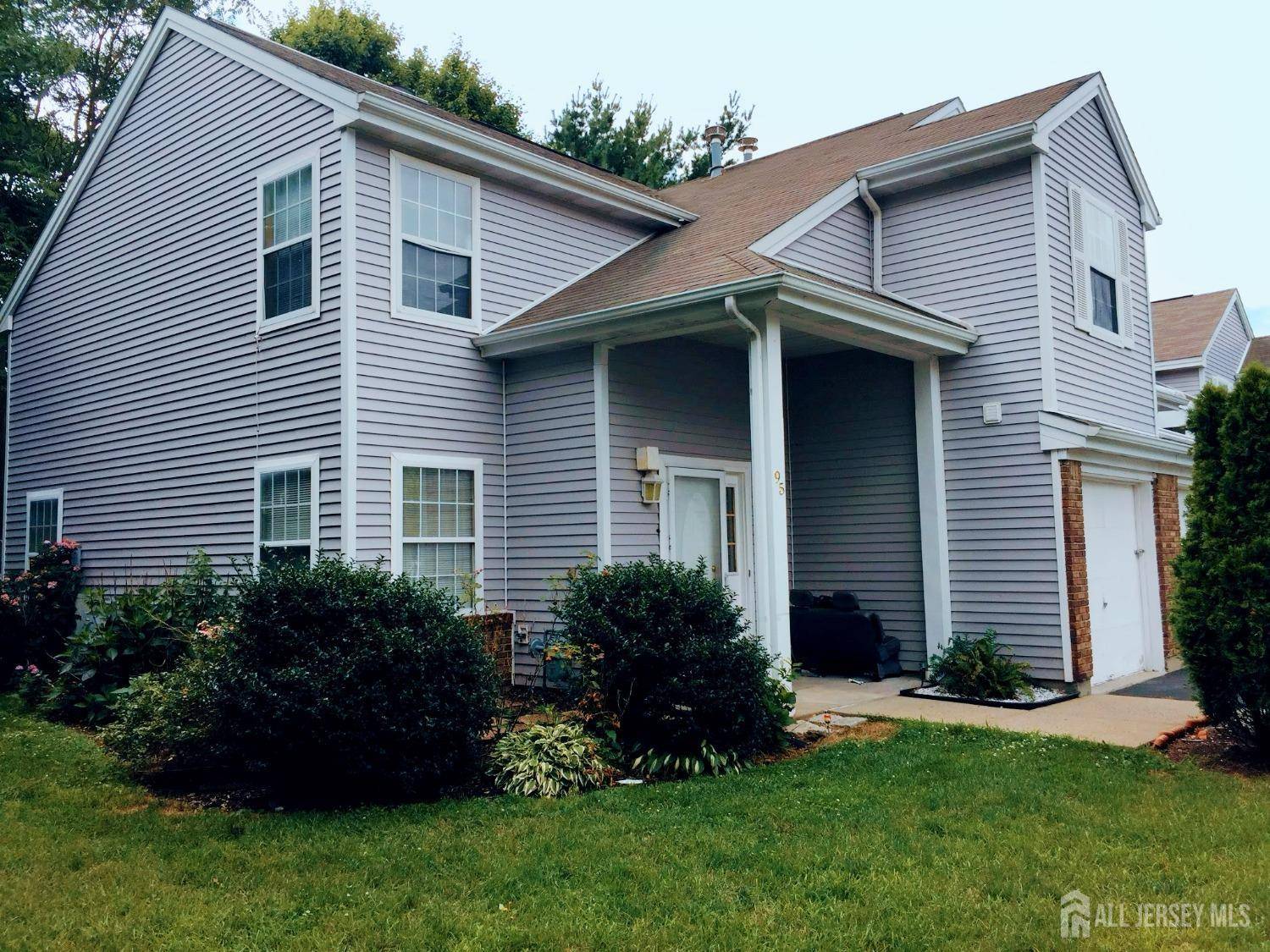 95 Lawrence ST, New Brunswick, NJ 08901