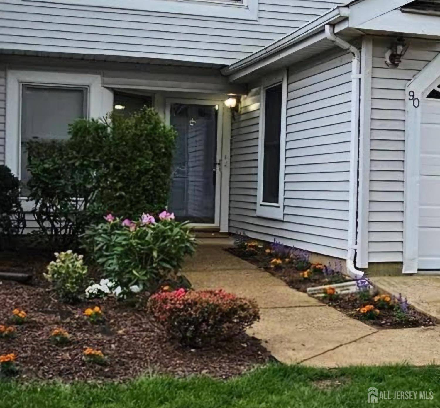 East Brunswick, NJ 08816,90 Van Liew CT