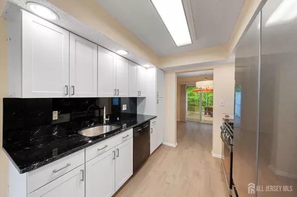 East Brunswick, NJ 08816,90 Van Liew CT