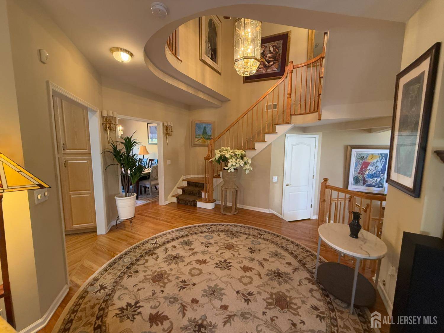 4 Sevell CIR, Clark, NJ 07066