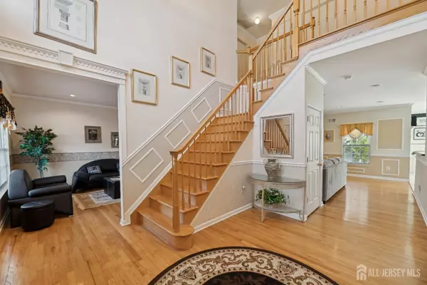 Monroe, NJ 08831,36 Imperial CT