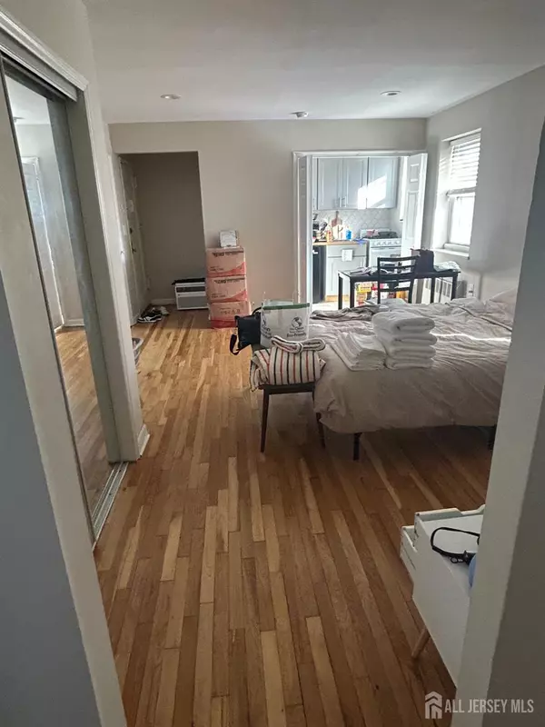 Fort Lee, NJ 07024,2329 Hudson TER #C13