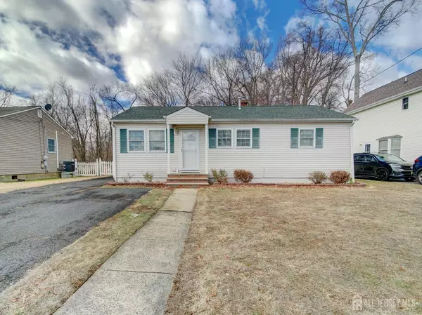 123 3rd ST, Middlesex, NJ 08846