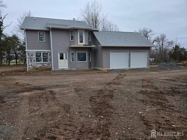 816 Rt 202 HWY, Readington, NJ 08853