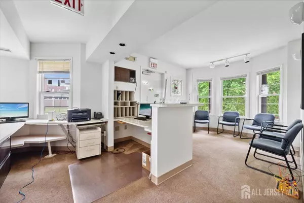 923 Park AVE, Plainfield, NJ 07060