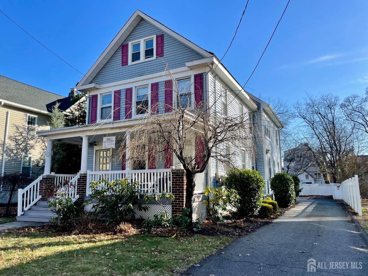 Highland Park, NJ 08904,328 Denison ST