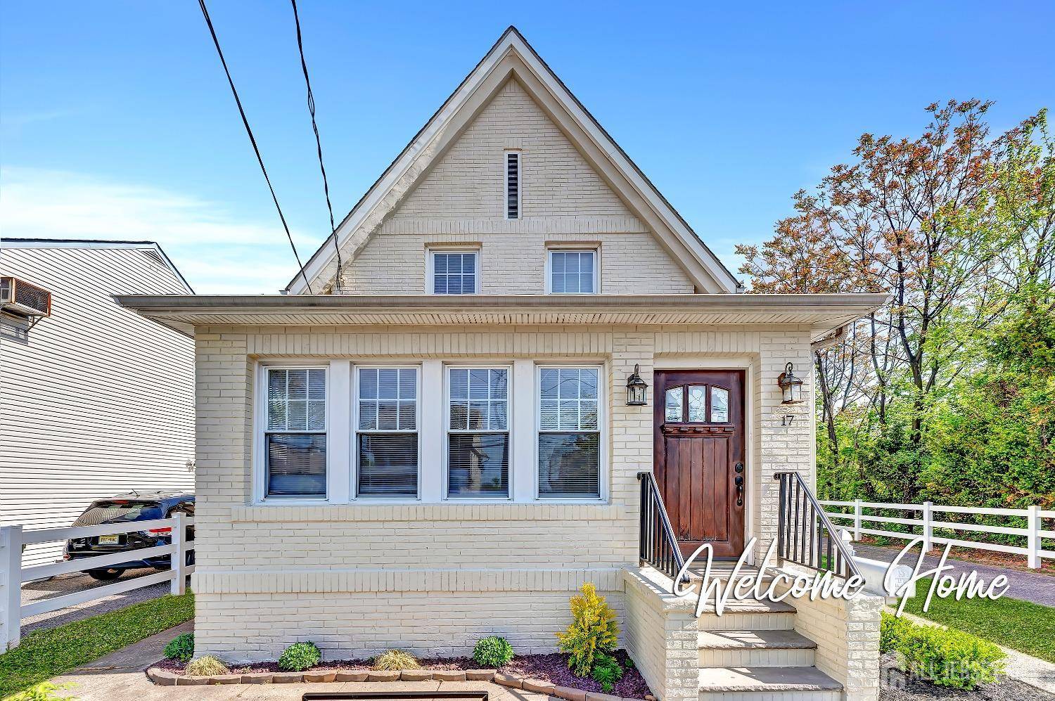 17 Milos WAY, Port Reading, NJ 07064