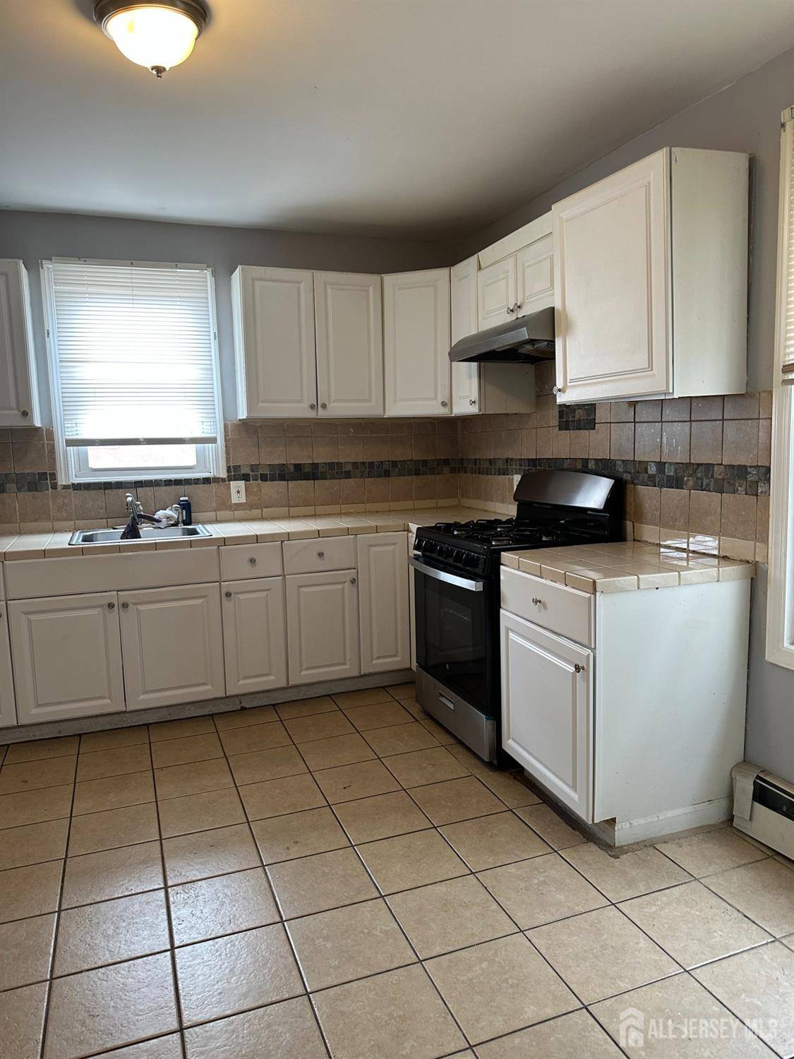 New Brunswick, NJ 08901,111 Joyce Kilmer AVE