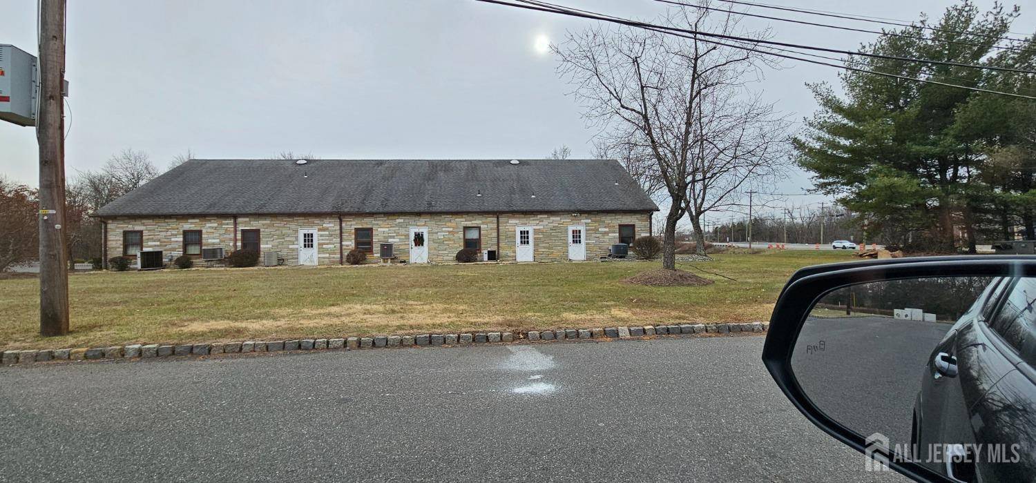 Hillsborough, NJ 08844,351 Doctors WAY