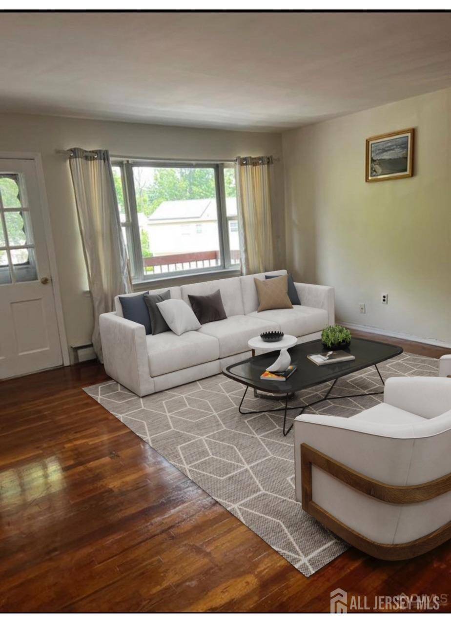 Iselin, NJ 08830,55 Gill LN #32