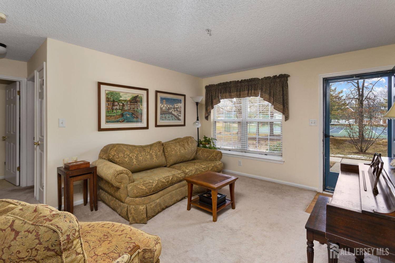 Plainsboro, NJ 08536,32 Wayne CT
