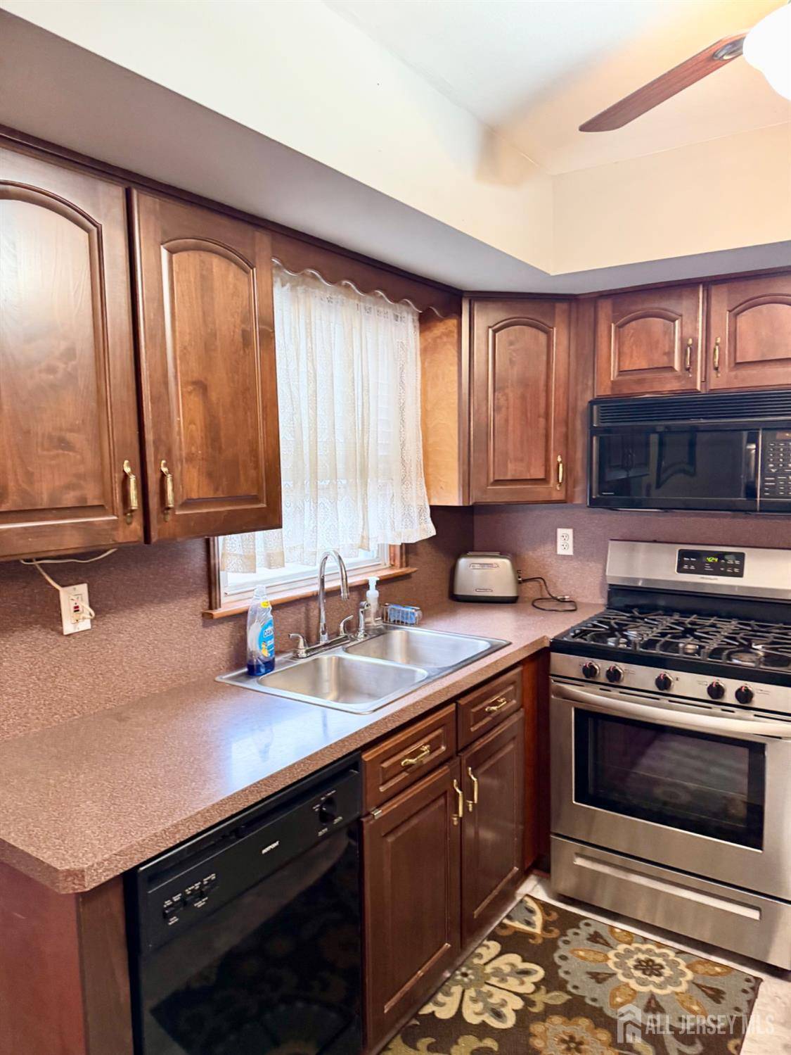 Fords, NJ 08863,55 Murdock ST