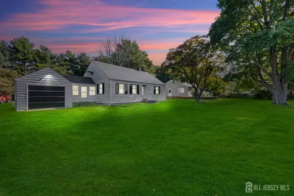 235 Prospect Plains RD, Monroe, NJ 08831