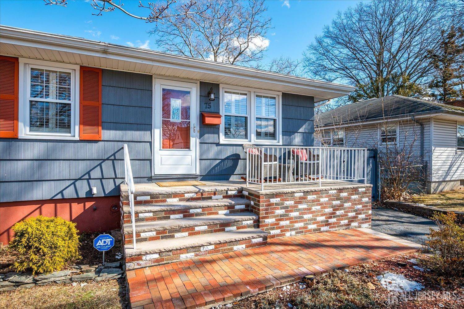Edison, NJ 08817,75 Garden ST