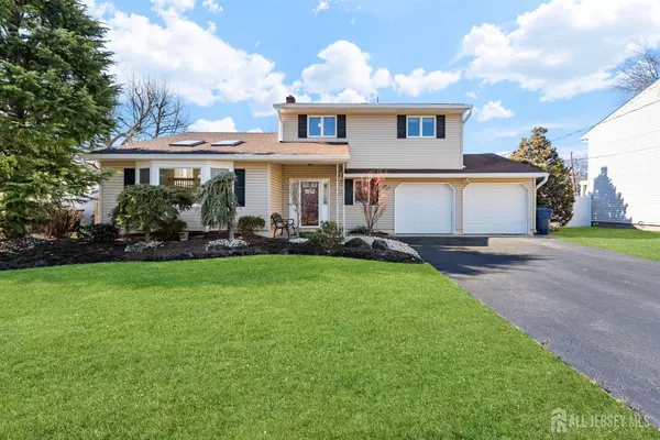 1224 Cherokee RD,  North Brunswick,  NJ 08902