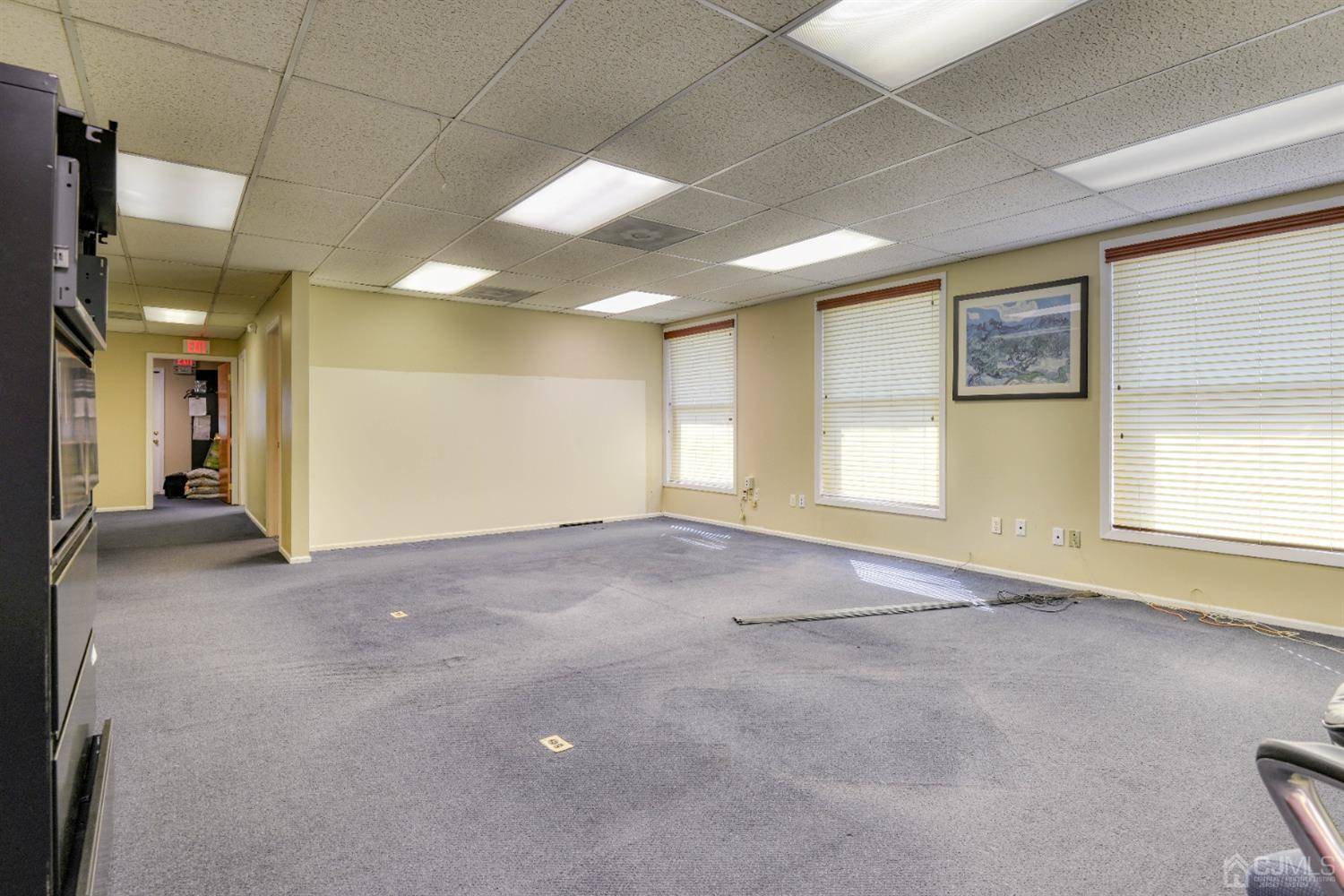 East Brunswick, NJ 08816,214 State Route 18 HWY