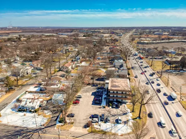 East Brunswick, NJ 08816,214 State Route 18 HWY