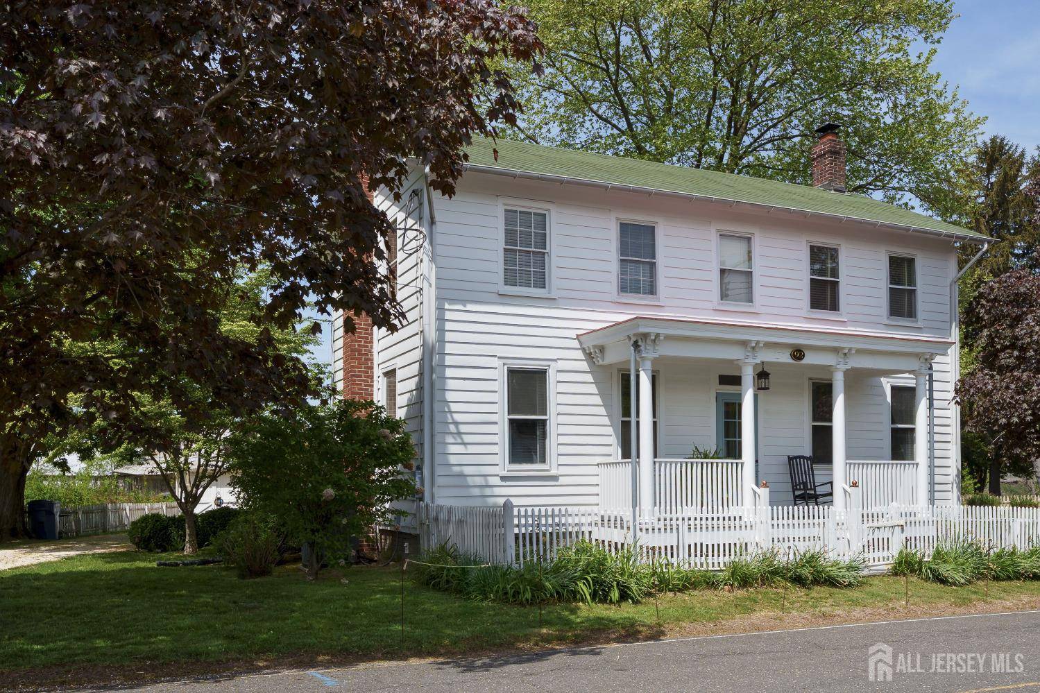 92 Halsey Reed RD, Cranbury, NJ 08512