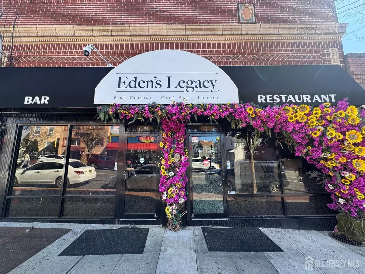 Perth Amboy, NJ 08861,462 Amboy AVE