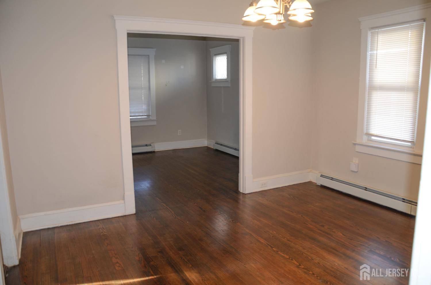 Woodbridge Proper, NJ 07095,179 Decker PL