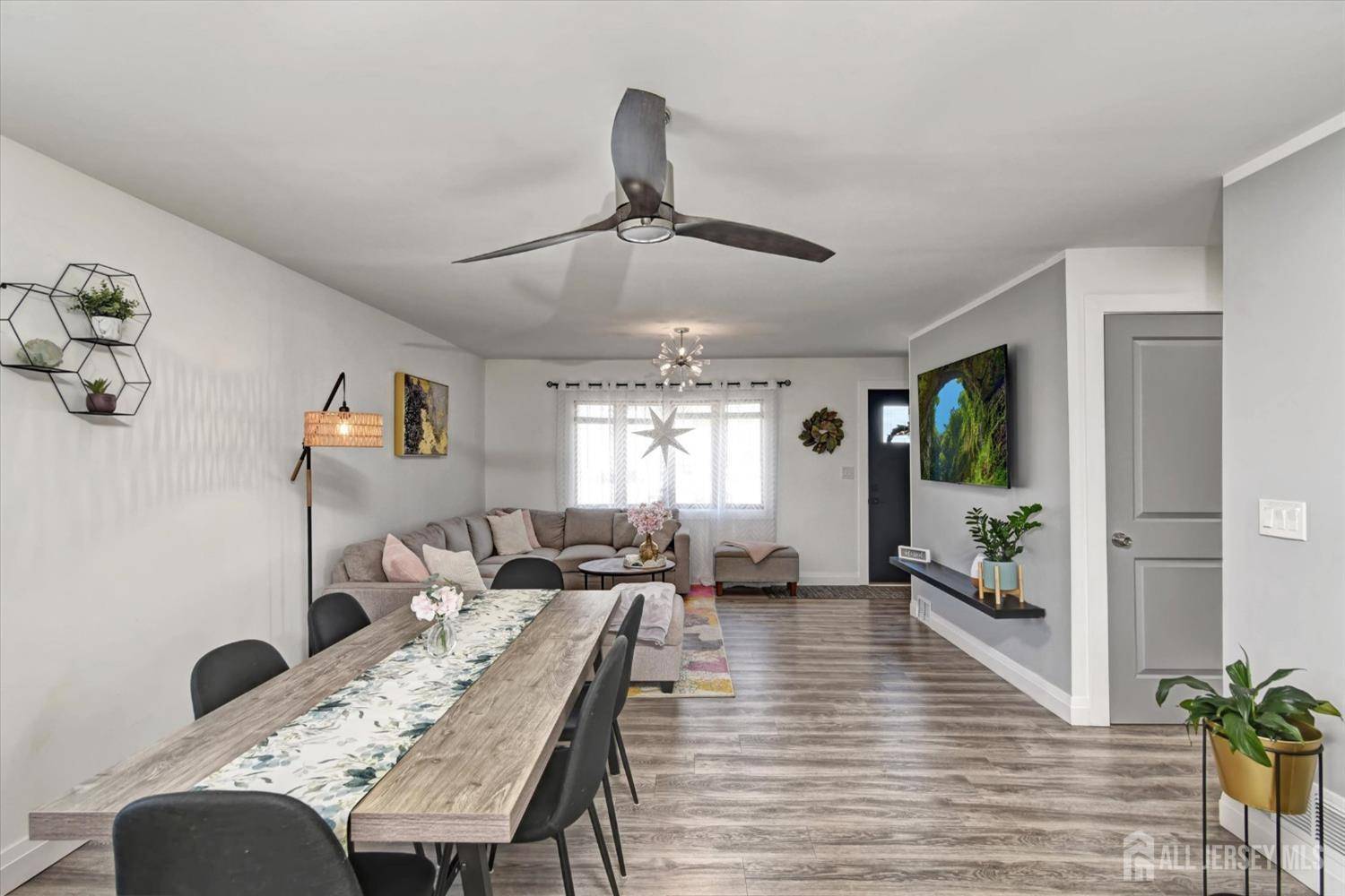 Parlin, NJ 08859,77 Buchanan AVE