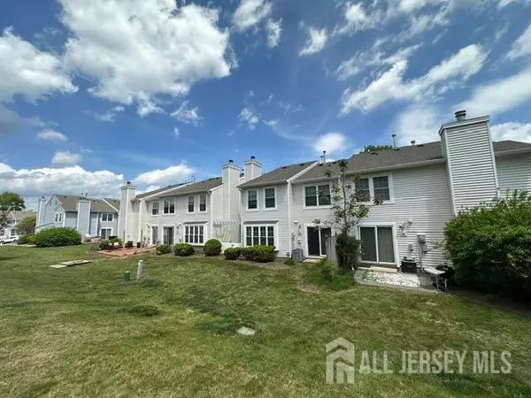 Franklin, NJ 08873,26 Almond DR