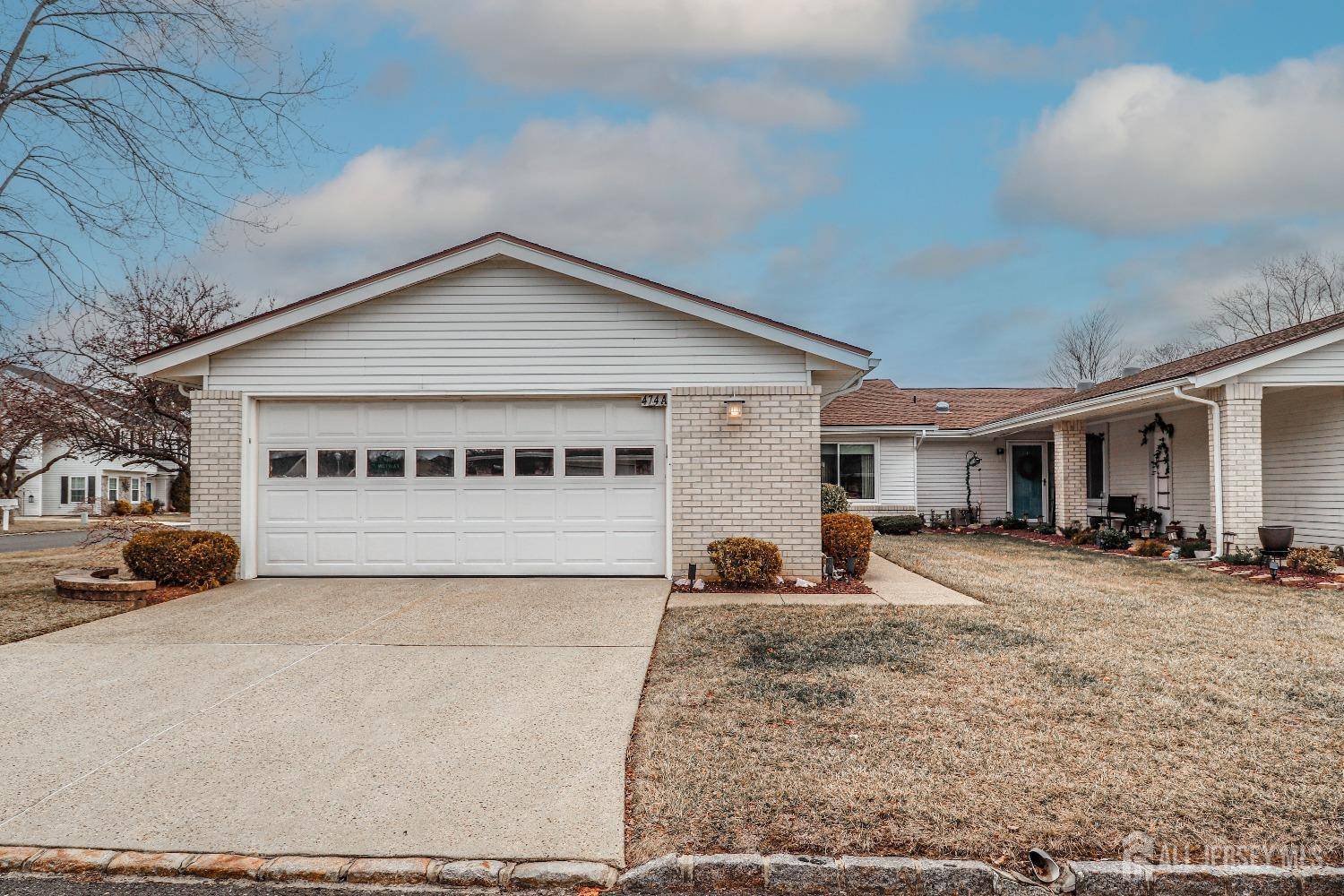 Monroe, NJ 08831,474 Fairton DR #A