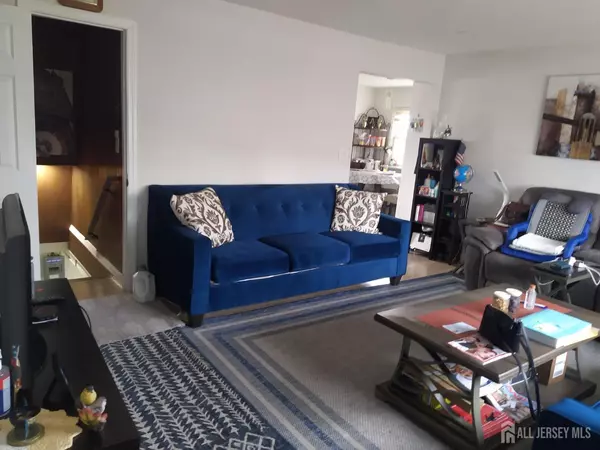 Iselin, NJ 08830,38 Block AVE