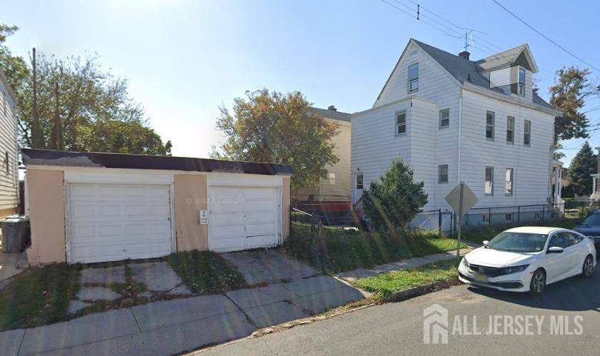 Perth Amboy, NJ 08861,596 Johnstone ST