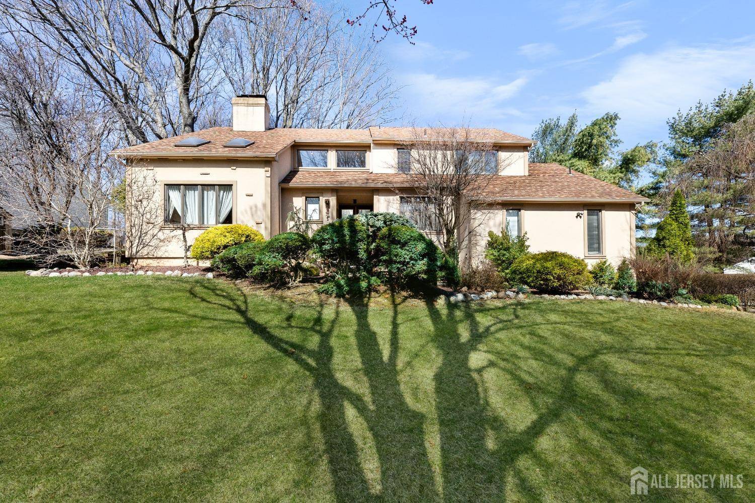 1 Cherokee RD, East Brunswick, NJ 08816