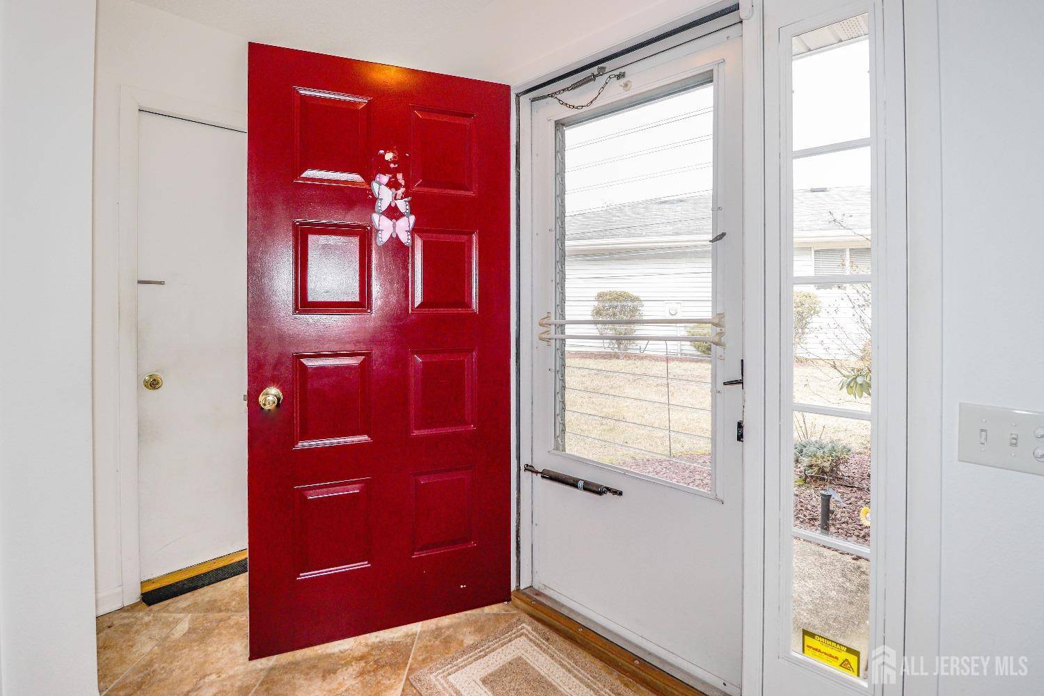 Monroe, NJ 08831,615 Lemington DR #A