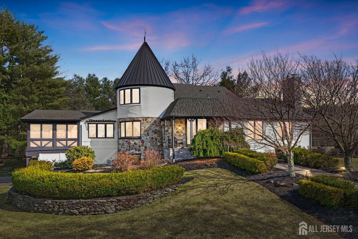 13 Eagle Nest RD, Colts Neck, NJ 07722