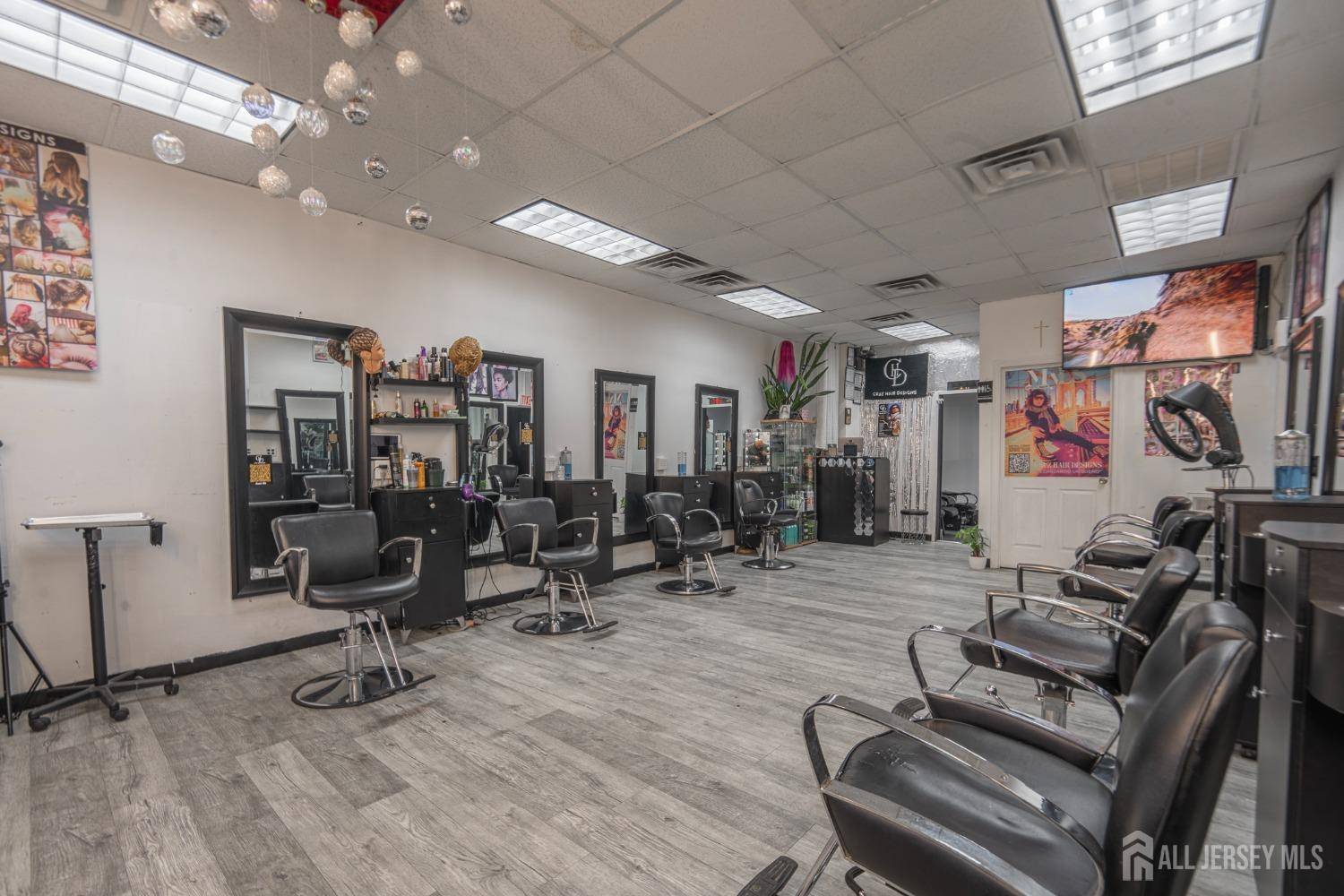 Perth Amboy, NJ 08861,349 Oak ST E