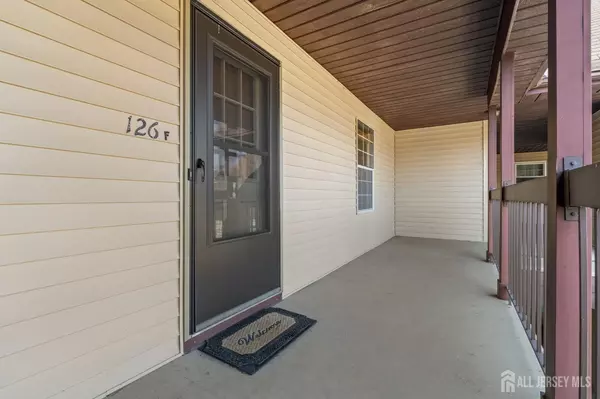 Monroe, NJ 08831,126 Concordia CIR #F