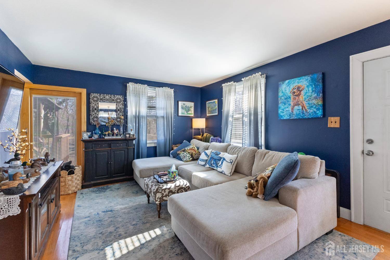 Spotswood, NJ 08884,23 Robert ST
