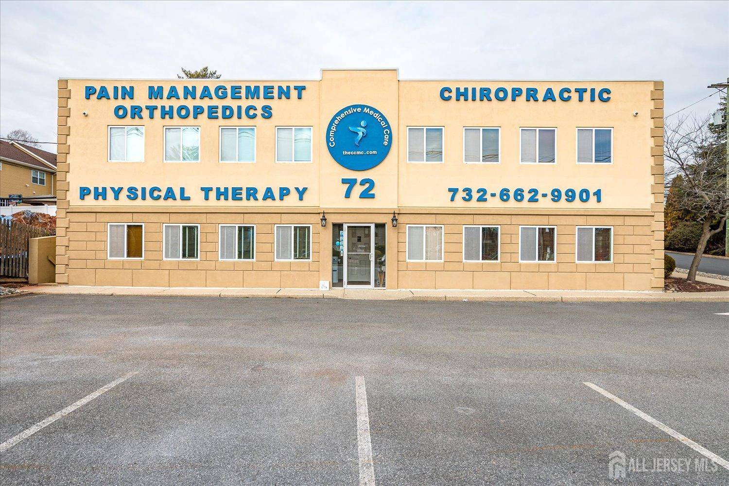 72 State Route 27, Edison, NJ 08820