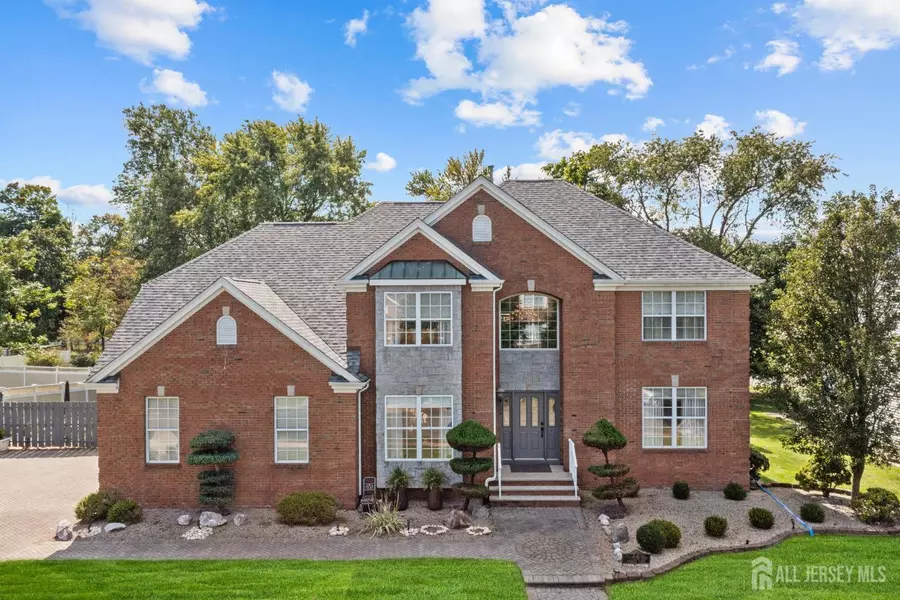 66 Barbour PL, Piscataway, NJ 08854