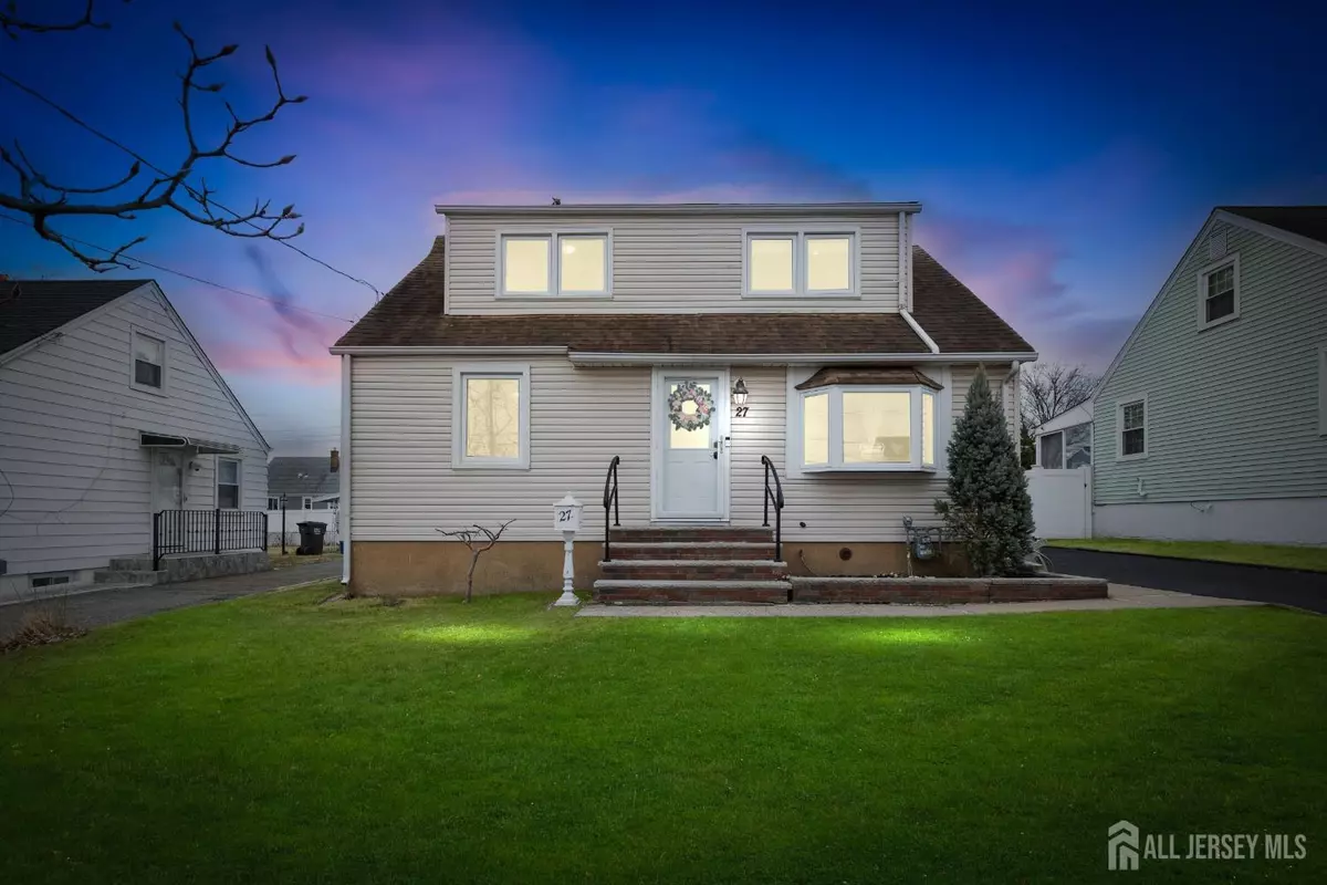 Avenel, NJ 07001,27 George ST