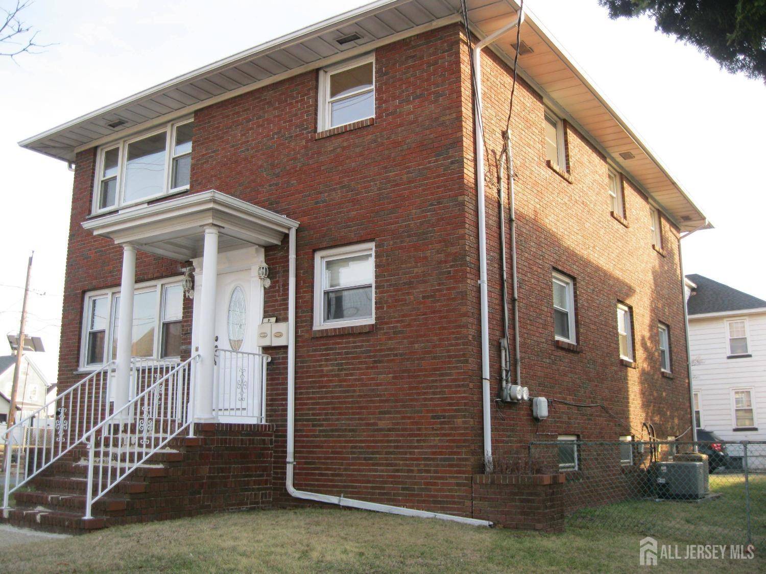 105 washington AVE, Carteret, NJ 07008