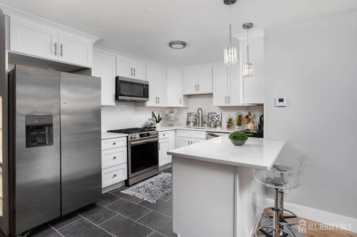 Haddon, NJ 08108,1061 Lakeshore DR