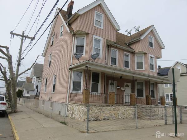 87-89 1st ST, Perth Amboy, NJ 08861