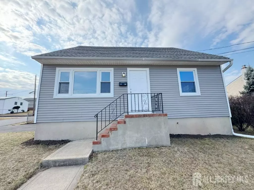 Avenel, NJ 07001,1045 Thayer AVE