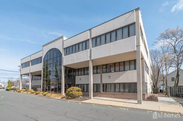622 Georges RD #1-2, North Brunswick, NJ 08902