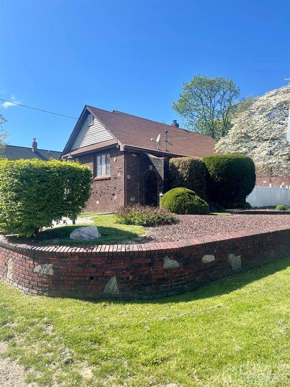 Sewaren, NJ 07077,141 Woodbridge AVE